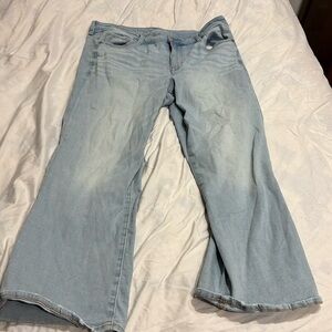 American eagle women’s crop jeans